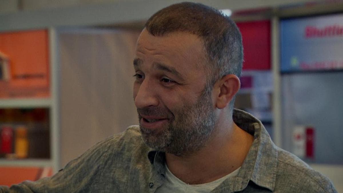 Dubai'de endişeli bekleyiş sürüyor… Oyuncu İlker Ayrık ile Şevket Çoruh mahsur kaldı