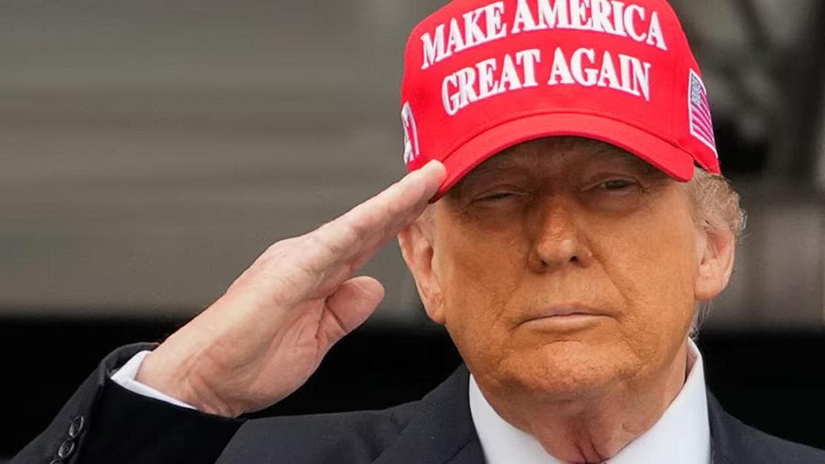 TIME'dan Donald Trump için şapkalı kapak: Make Iran Great Again