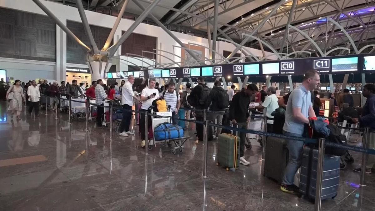 Körfez krizi havacılığı sarsıyor: İstanbul yeni aktarma noktası oluyor!