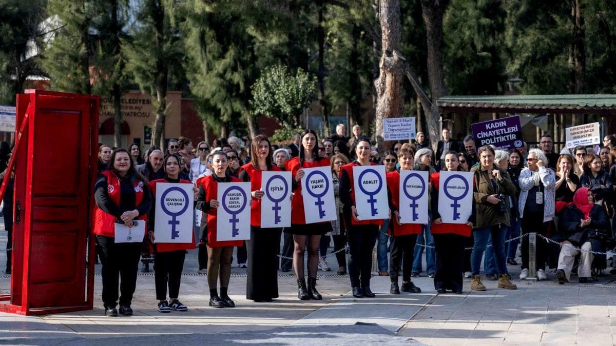 Bornova'da 8 Mart buluşması