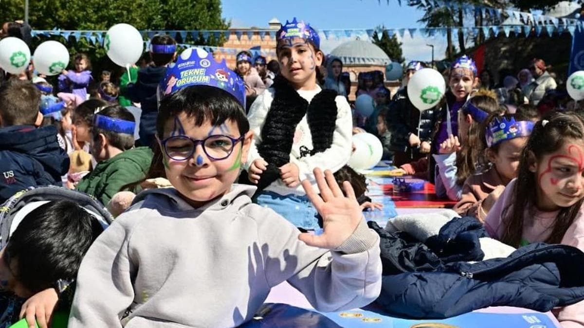 Yıldırım Belediyesi’nden ‘tekne orucu’ iftarı