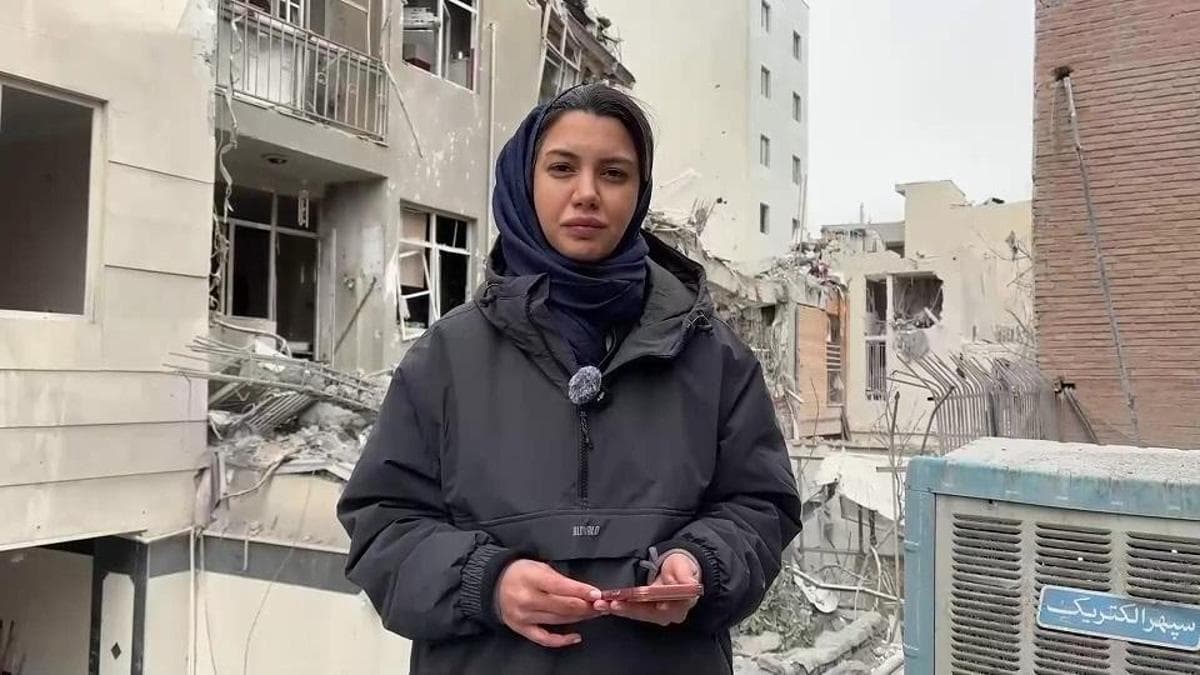 CNN TÜRK O YIKIMI GÖRÜNTÜLEDİ: İşte ABD/İsrail'in saldırdığı okul!