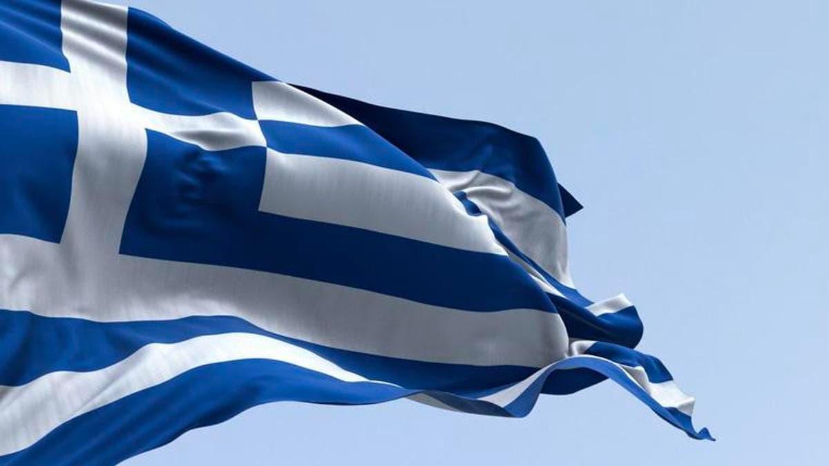 Yunanistan’dan dikkat çeken hamle: Kadınlara gönüllü askerlik