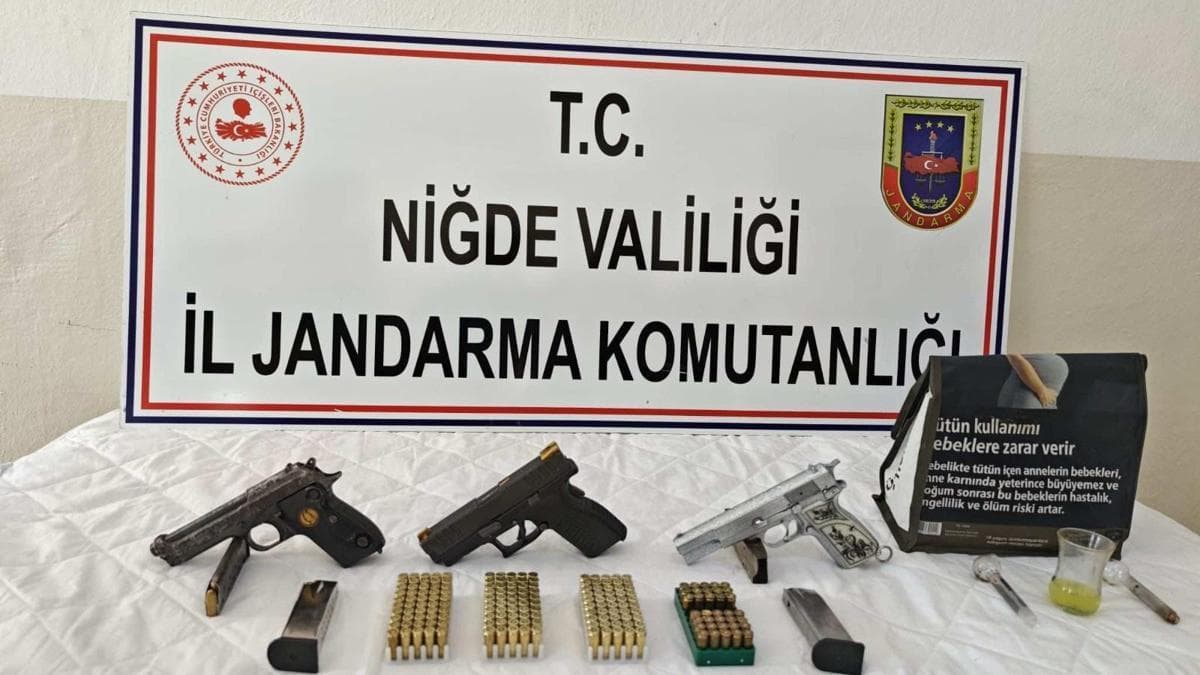 Niğde'de ruhsatsız silah ve uyuşturucu ele geçirildi