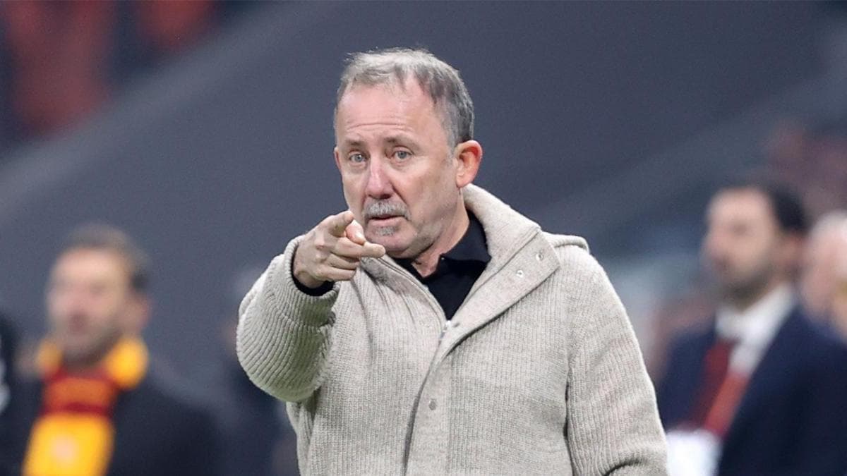 Sergen Yalçın, öğrencilerini uyardı: Derbiyi unutun!