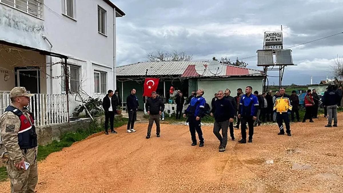 Ağrı'da askeri araç devrildi: İki asker şehit oldu