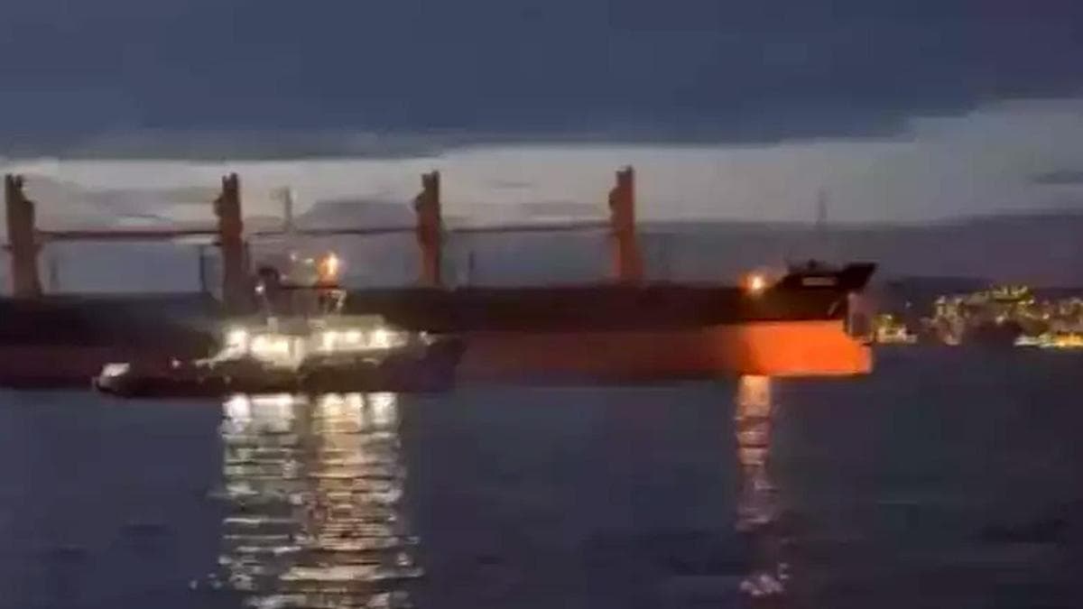 İstanbul Boğazı'nda Gemi Arızası Nedeniyle Çift Yönlü Trafik Askıya Alındı