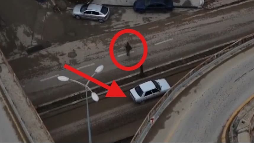 Kırıkkale'de Polisten Kaçan Sürücü Dronla Yakalandı: Aracını Yolda Bıraktı