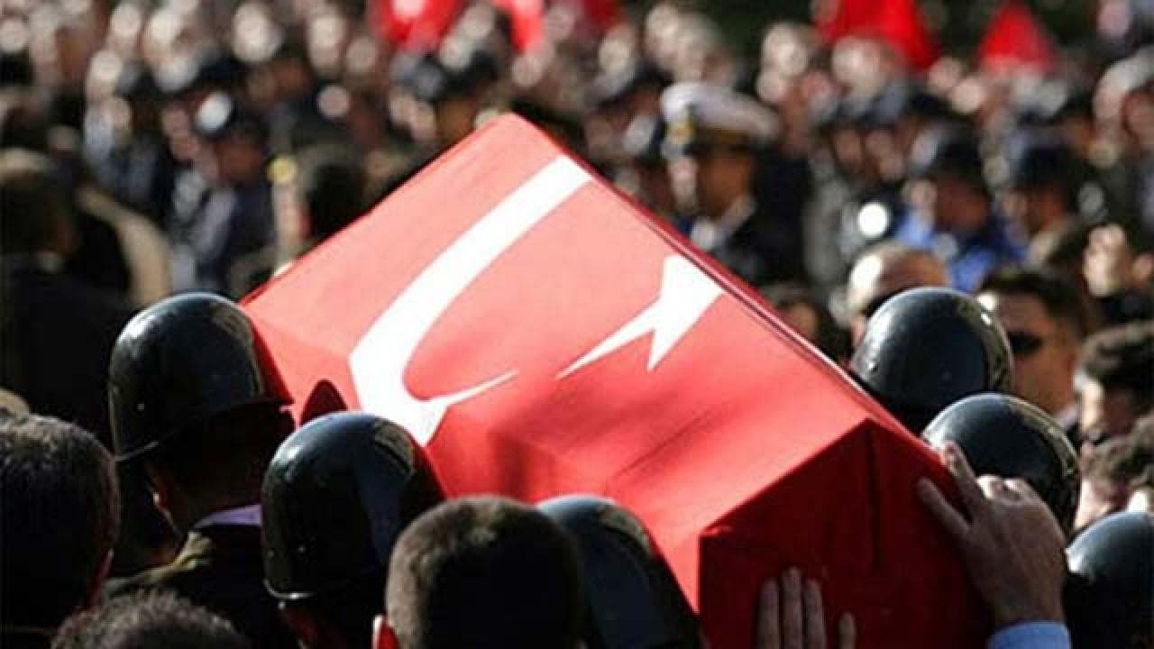 Ağrı'da Askeri Araç Kazası: 2 Asker Şehit Oldu