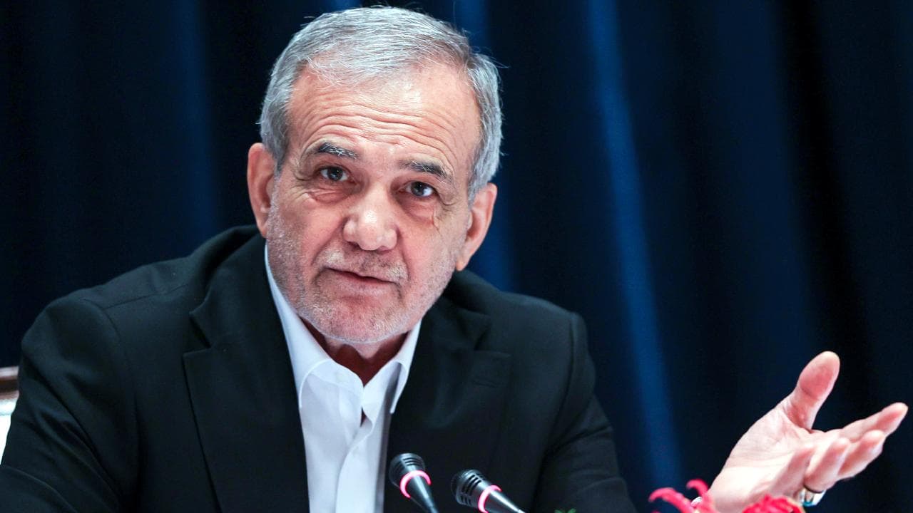 Pezeşkiyan: Komşularımızın egemenliğine saygı duyuyoruz