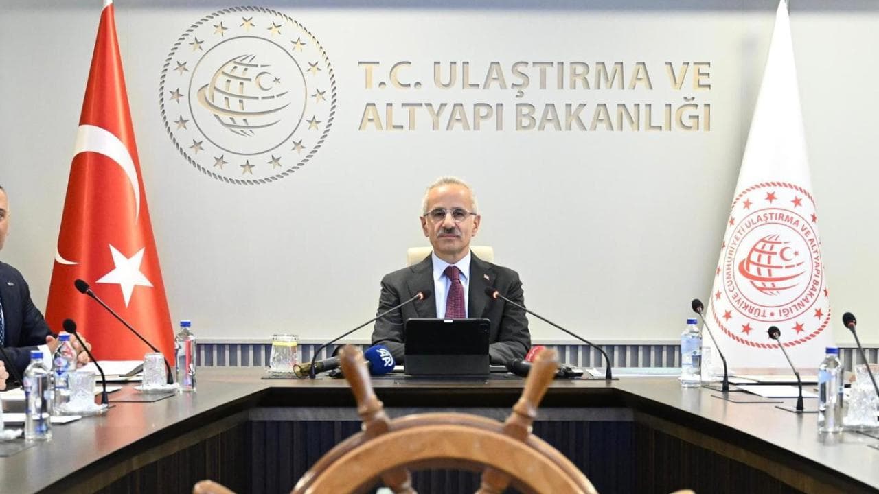 AAKKM 2025'te 634 Deniz Operasyonuyla 7 Bin 861 Kişiyi Kurtardı