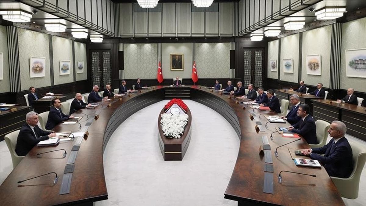 Cumhurbaşkanı Erdoğan Başkanlığında Kabine Toplantısı Başladı