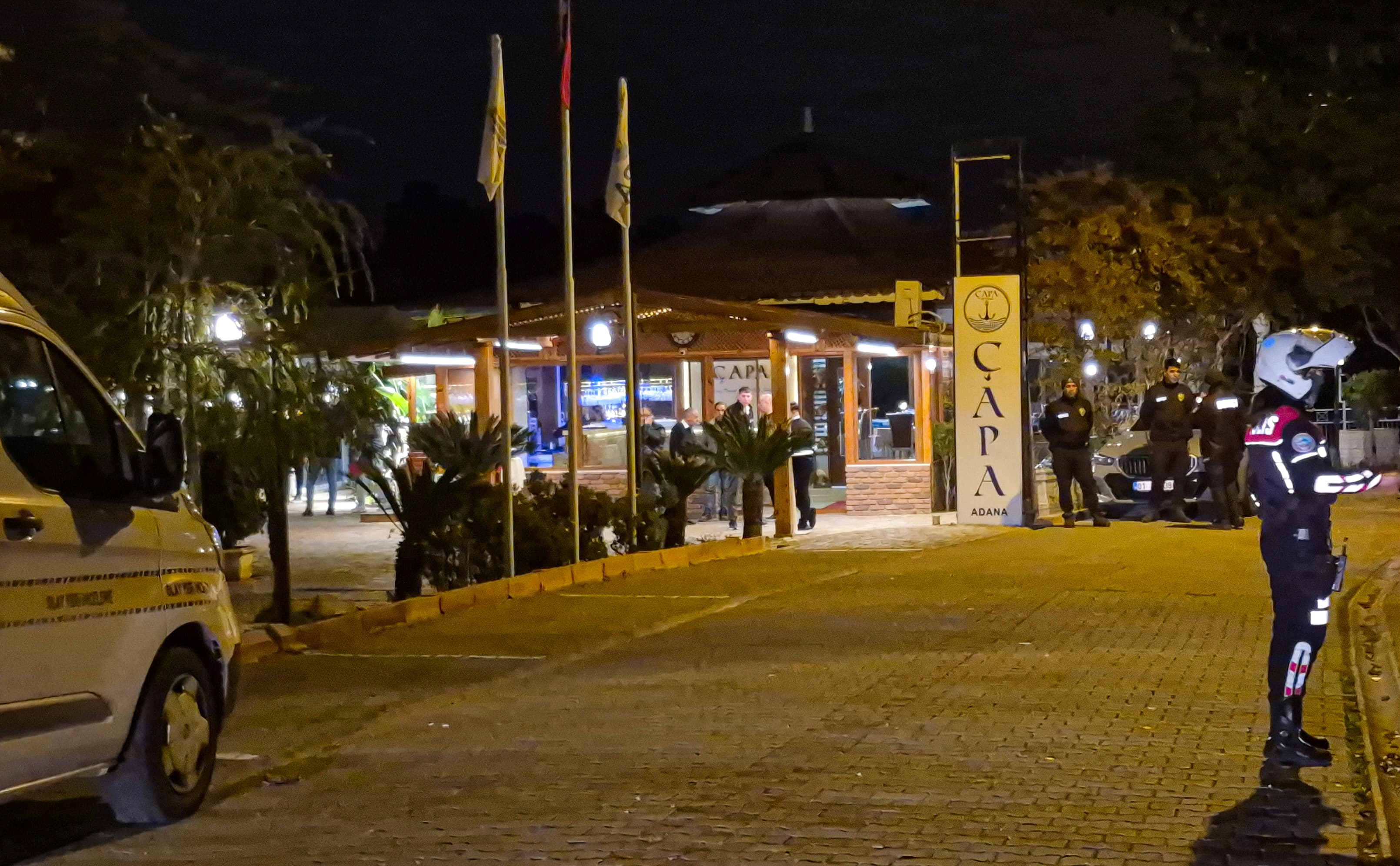 Adana'da restoranda silahlı çatışma: 1 ölü, 1 yaralı