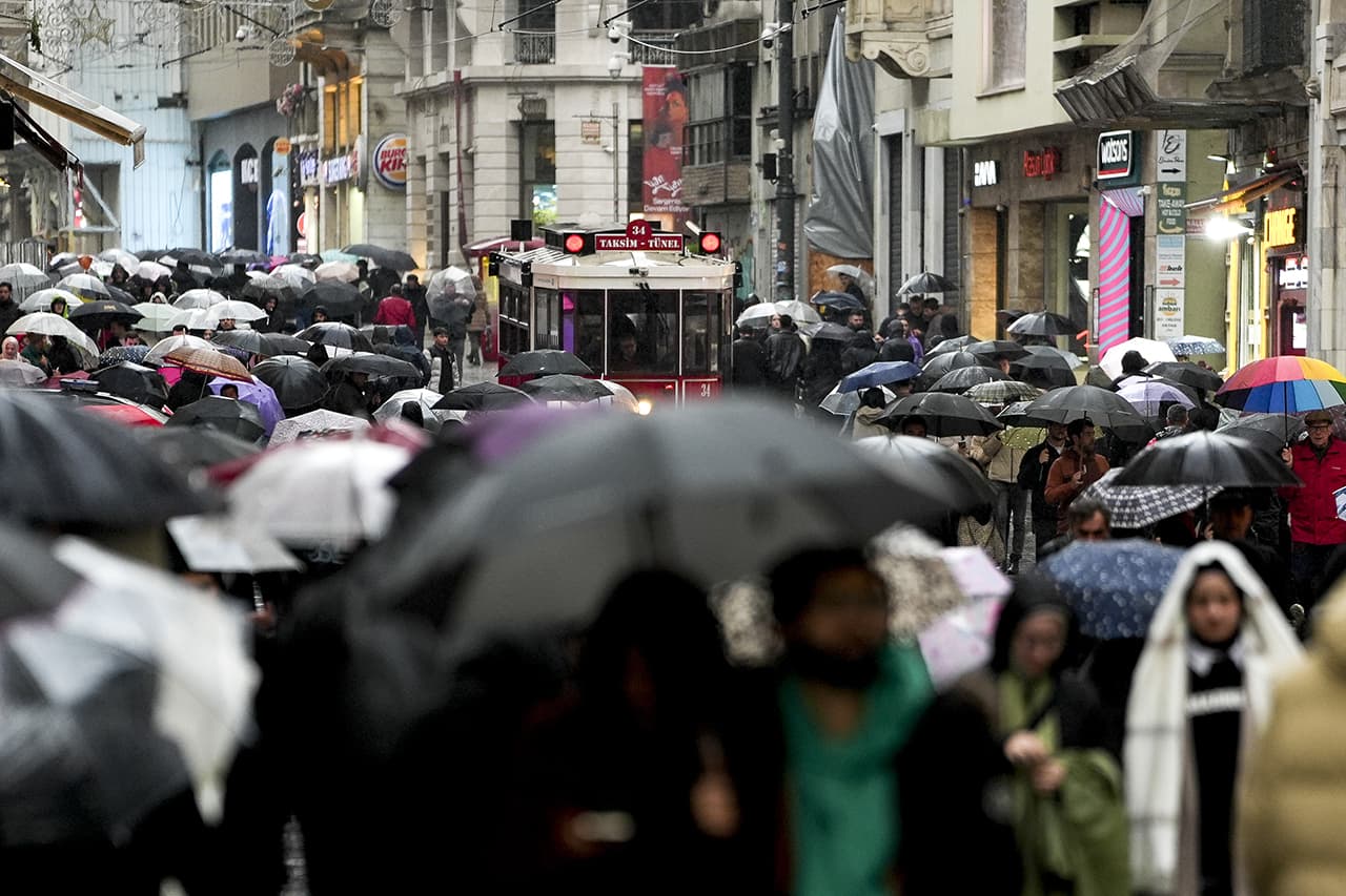 İstanbul'da Yağmur Dinmedi, Yarın Yeni Sistem Geliyor