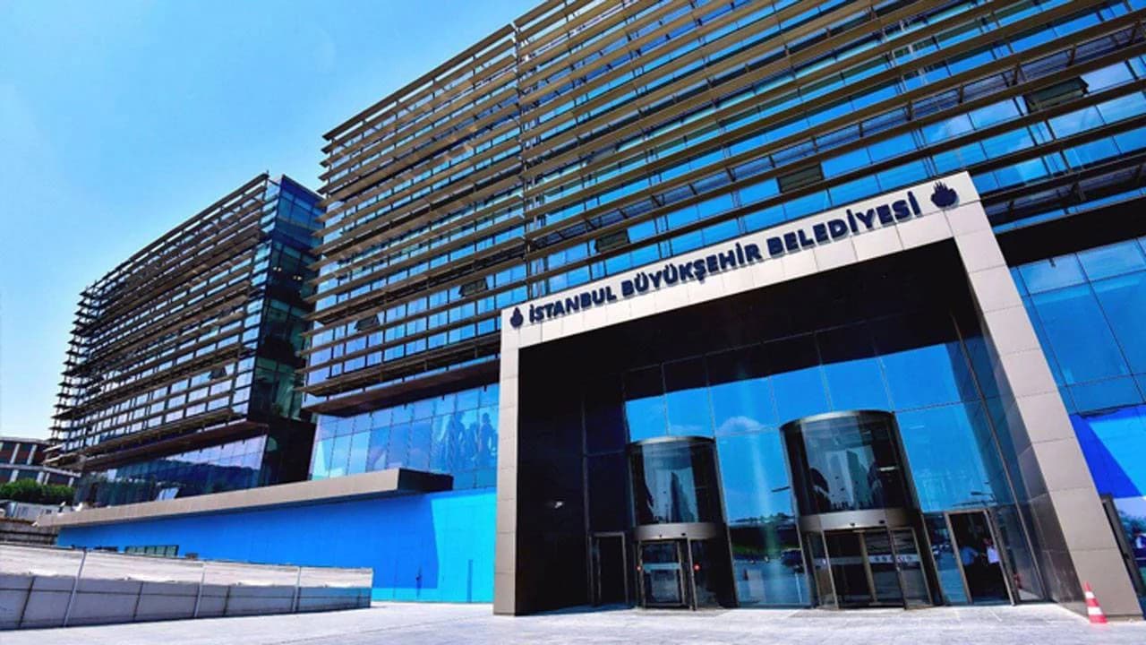 İBB soruşturmasında Muhittin Böcek'in özel kalem personeli tutuklandı