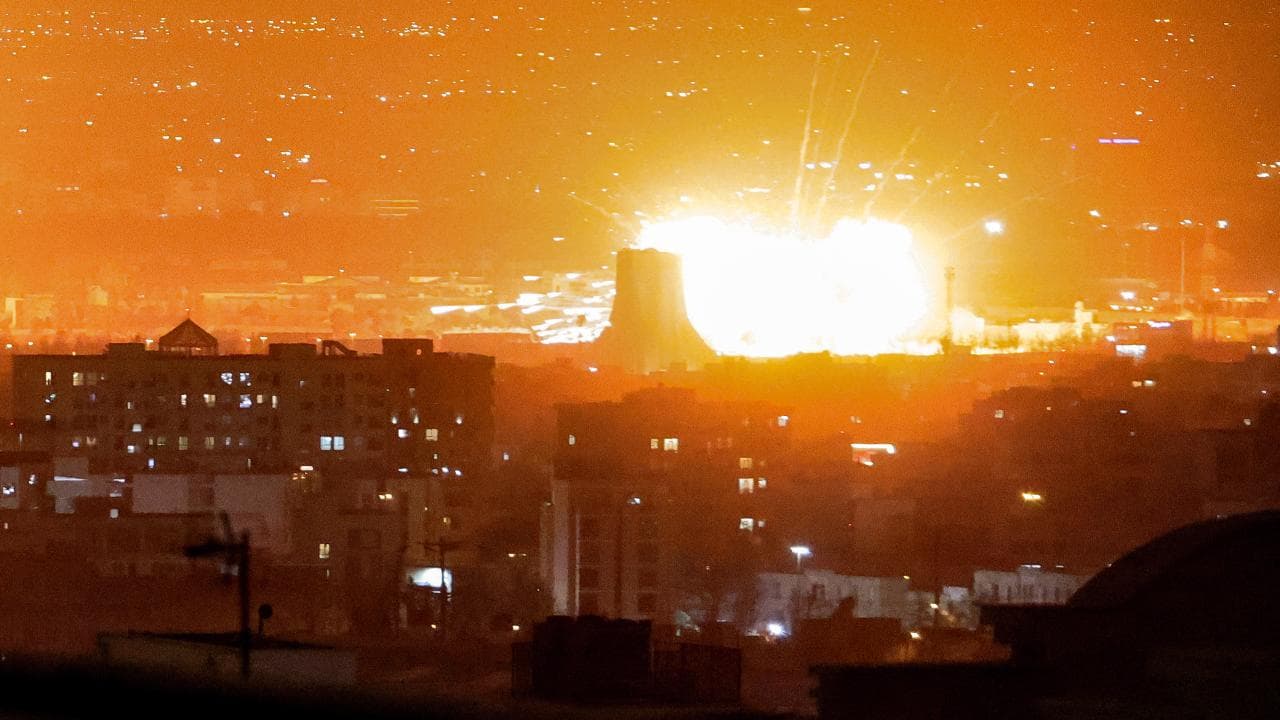 İsrail: İran'da yaklaşık 3 bin 400 hedefe saldırı gerçekleştirdik